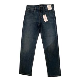 Calvin Klein Mid Rise Classic Straight Jean S 10/30